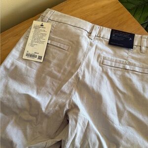 NEW WITH TAGS lululemon commission shorts